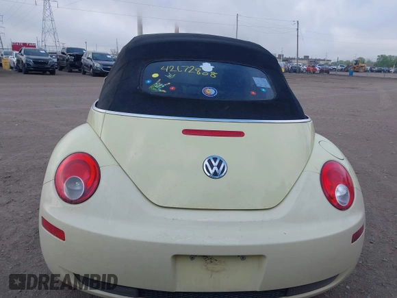 2006 Volkswagen Beetle с VIN 3VWSF31Y56M321421, выставлен на аукционе IAAI как лот 42172808 с пробегом 160 238 миль миль и . История ставок и продаж доступна на DreamBid. Изображение 16.