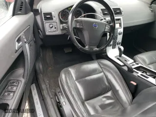 2011 Volvo C70 with VIN YV1672MCXBJ108610, listed as a Copart auction lot 71988464 with 84,230 mi miles and Salvage Title. Bid and sale history available at carsss.com. Image 8.