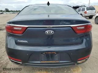 2017 Kia Cadenza Technology with VIN KNALC4J19H5072880, listed as a Copart auction lot 71774684 with 121,197 mi miles and Salvage Title. Bid and sale history available at carsss.com. Image 6.