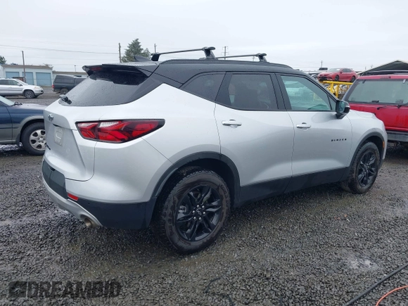 2022 Chevrolet Blazer LT with VIN 3GNKBJRS5NS146110, listed as a IAAI auction lot 41528562 with 27,761 mi miles and . Bid and sale history available at DreamBid. Image 4.