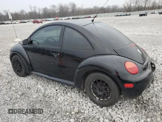2005 Volkswagen New Beetle Coupe GL with VIN 3VWBK31C65M415399, listed as a Copart auction lot 81258974 with 182,918 mi miles and Salvage Title. Bid and sale history available at carsss.com. Image 2.