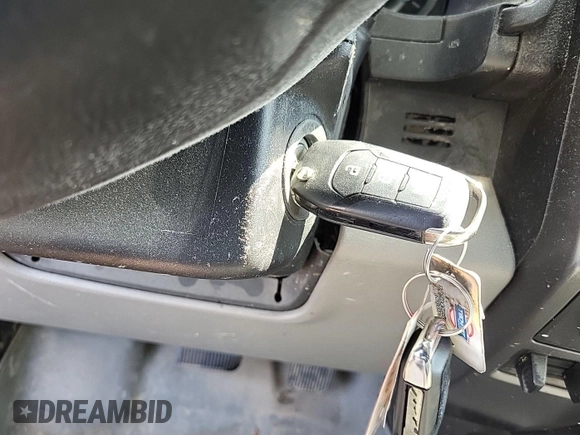 2018 Ford F-150 XL with VIN 1FTFX1E58JKD73891, listed as a IAAI auction lot 42392318 with 164,811 mi miles and . Bid and sale history available at DreamBid. Image 1.