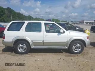 1998 Infiniti QX4 z VIN JNRAR05Y9WW020956, wystawiony jako IAAI lot #42169231 z przebiegiem 99 999 mil mil oraz . Historia ofert i sprzedaży dostępna na DreamBid. Obrazek 13.