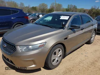 2013 Ford Police Interceptor with VIN 1FAHP2M82DG201735, listed as a IAAI auction lot 41886336 with 118,966 mi miles and . Bid and sale history available at DreamBid. Image 2.