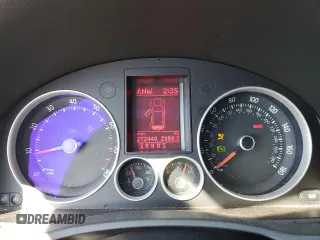2008 Volkswagen GTI z VIN WVWHV71K98W216614, wystawiony jako Copart lot #50588645 z przebiegiem 272 440 mil mil oraz Szkoda całkowita • Salvage title. Historia ofert i sprzedaży dostępna na DreamBid. Obrazek 9.