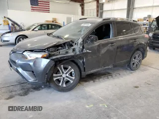 2017 Toyota RAV4 LE z VIN JTMZFREV7HD107355, wystawiony jako Copart lot #56691495 z przebiegiem 91 115 mil mil oraz Szkoda całkowita • Salvage title. Historia ofert i sprzedaży dostępna na DreamBid. Obrazek 1.