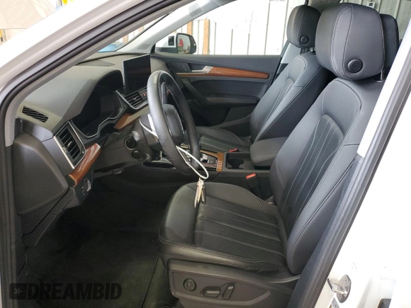 2023 Audi Q5 S line Premium Plus с VIN WA1EAAFY7P2125155, выставлен на аукционе Copart как лот 61812125 с пробегом 52 587 миль миль и Списание • Salvage title. История ставок и продаж доступна на DreamBid. Изображение 7.