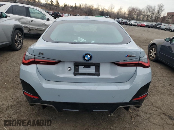 2024 BMW i4 M50 z VIN WBY33AW04RFR97434, wystawiony jako Copart lot #88290805 z przebiegiem 11 355 mil mil oraz Szkoda całkowita • Salvage title. Historia ofert i sprzedaży dostępna na DreamBid. Obrazek 6.