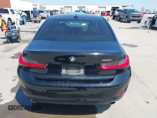 2019 BMW 3 Series 330i with VIN WBA5R1C51KFH09402, listed as a IAAI auction lot 41869138 with 59,115 mi miles and . Bid and sale history available at DreamBid. Image 17.