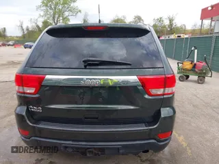 2011 Jeep Grand Cherokee 70th Anniversary with VIN 1J4RR4GG3BC631831, listed as a IAAI auction lot 42038415 with 130,811 mi miles. Bid and sale history available at carsss.com. Image 16.