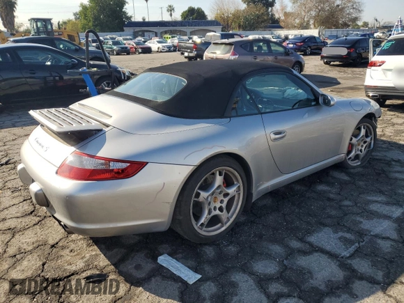 2005 Porsche 911 Carrera S z VIN WP0CB29995S765398, wystawiony jako Copart lot #42413555 z przebiegiem 32 993 mil mil oraz Szkoda całkowita • Salvage title. Historia ofert i sprzedaży dostępna na DreamBid. Obrazek 3.