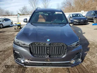 2019 BMW X7 xDrive40i z VIN 5UXCW2C53KL086449, wystawiony jako Copart lot #51090755 z przebiegiem 109 920 mil mil oraz Czysty tytuł • Clean title. Historia ofert i sprzedaży dostępna na DreamBid. Obrazek 5.