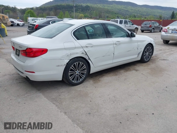 2019 BMW 5 Series 530i xDrive with VIN WBAJA7C54KWW17660, listed as a IAAI auction lot 42112929 with 66,000 mi miles and . Bid and sale history available at DreamBid. Image 4.