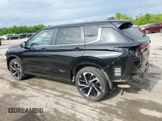 2023 Mitsubishi Outlander SE z VIN JA4J4UA87PZ011064, wystawiony jako Copart lot #56148365 z przebiegiem 28 144 mil mil oraz Szkoda całkowita • Salvage title. Historia ofert i sprzedaży dostępna na DreamBid. Obrazek 2.