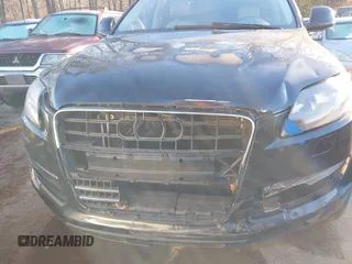 2009 Audi Q7 with VIN WA1AY74L09D023868, listed as a IAAI auction lot 41308776 with 176,541 mi miles and . Bid and sale history available at DreamBid. Image 6.