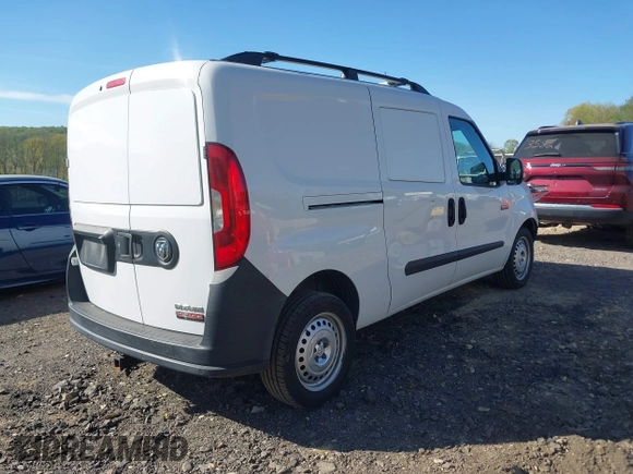 2019 Ram ProMaster City Cargo Tradesman z VIN ZFBHRFAB3K6N55295, wystawiony jako IAAI lot #42144176 z przebiegiem 69 262 mil mil oraz . Historia ofert i sprzedaży dostępna na DreamBid. Obrazek 4.