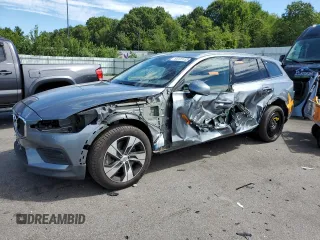 2020 Volvo V60 z VIN YV4102WKXL1042938, wystawiony jako Copart lot #64123133 z przebiegiem 31 611 mil mil oraz . Historia ofert i sprzedaży dostępna na DreamBid. Obrazek 1.