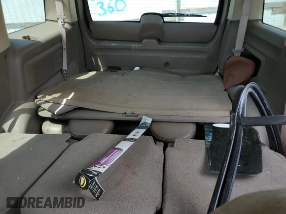 2002 Ford Explorer Eddie Bauer с VIN 1FMDU74E82UC13628, выставлен на аукционе Copart как лот 53943485 с пробегом Не указан миль и Списание • Salvage title. История ставок и продаж доступна на DreamBid. Изображение 10.
