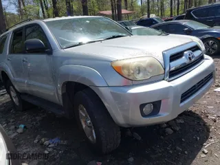 2008 Toyota 4Runner SR5 with VIN JTEZU14RX8K018768, listed as a IAAI auction lot 41905945 with 158,928 mi miles. Bid and sale history available at carsss.com. Image 1.