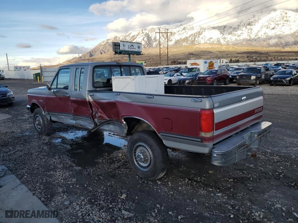 1990 Ford F-250 with VIN 1FTHX26H9LKA97005, listed as a Copart auction lot 86840874 with 111,275 mi miles and Salvage Title. Bid and sale history available at carsss.com. Image 2.