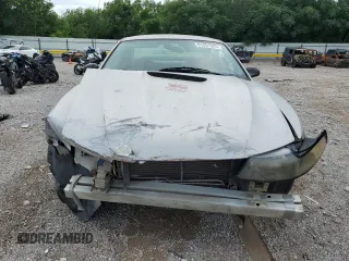 2002 Ford Mustang Standard with VIN 1FAFP40412F190297, listed as a Copart auction lot 61251985 with Not provided miles and Salvage title. Bid and sale history available at DreamBid. Image 5.