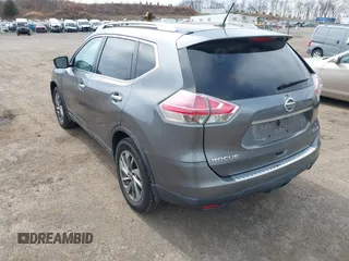 2015 Nissan Rogue SL with VIN 5N1AT2MV9FC858339, listed as a IAAI auction lot 41847604 with 147,894 mi miles. Bid and sale history available at carsss.com. Image 3.