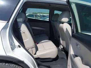 2007 Mazda CX-9 Sport with VIN JM3TB38Y070105397, listed as a IAAI auction lot 41998888 with 236,381 mi miles. Bid and sale history available at carsss.com. Image 8.