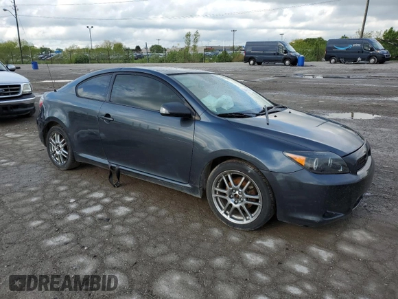 2009 Scion tC z VIN JTKDE167290296111, wystawiony jako Copart lot #55486315 z przebiegiem Nie podano mil oraz Szkoda całkowita • Salvage title. Historia ofert i sprzedaży dostępna na DreamBid. Obrazek 4.