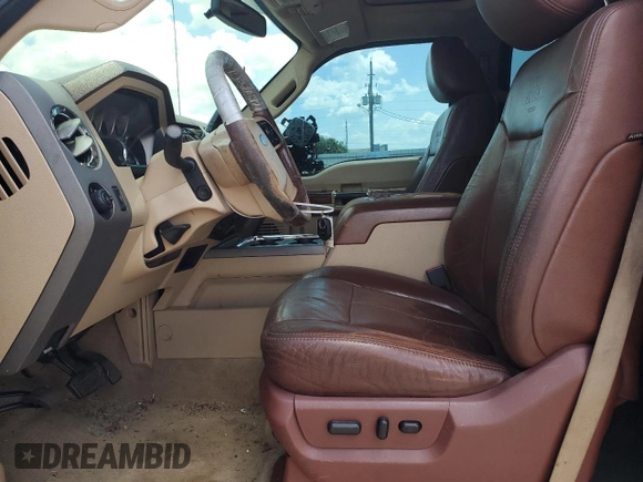 2011 Ford F-350 Platinum z VIN 1FT7W3BT8BEB64902, wystawiony jako Copart lot #56535685 z przebiegiem 162 179 mil mil oraz Szkoda całkowita • Salvage title. Historia ofert i sprzedaży dostępna na DreamBid. Obrazek 7.