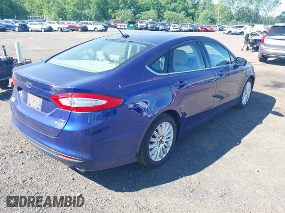 2016 Ford Fusion SE Hybrid with VIN 3FA6P0LU9GR154646, listed as a IAAI auction lot 42307247 with 181,445 mi miles and . Bid and sale history available at DreamBid. Image 4.