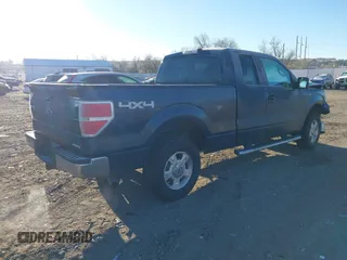 2014 Ford F-150 XL with VIN 1FTFX1EFXEKF58118, listed as a IAAI auction lot 41019106 with 119,933 mi miles. Bid and sale history available at carsss.com. Image 4.