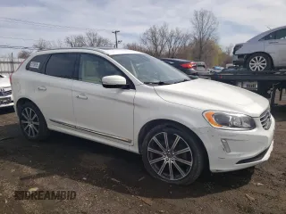 2017 Volvo XC60 Inscription z VIN YV449MRU6H2024840, wystawiony jako Copart lot #51750935 z przebiegiem 99 908 mil mil oraz Szkoda całkowita • Salvage title. Historia ofert i sprzedaży dostępna na DreamBid. Obrazek 4.