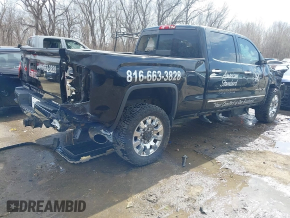 2015 GMC Sierra 2500HD available WiFi Denali with VIN 1GT120E89FF668110, listed as a IAAI auction lot 41805520 with 1 mi miles. Bid and sale history available at carsss.com. Image 4.