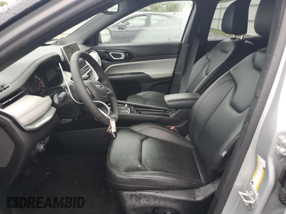 2025 Jeep Compass Limited with VIN 3C4NJDCN3ST522337, listed as a Copart auction lot 62867125 with 14,025 mi miles and Clean title. Bid and sale history available at DreamBid. Image 7.
