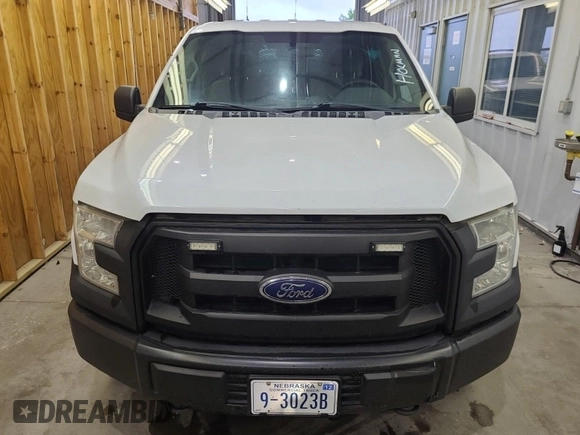 2016 Ford F-150 XLT with VIN 1FTFX1EF7GKD19449, listed as a IAAI auction lot 42665584 with 242,059 mi miles and . Bid and sale history available at DreamBid. Image 16.