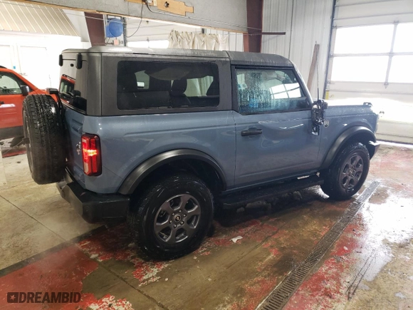 2023 Ford Bronco with VIN 1FMDE5AP0PLC08041, listed as a Copart auction lot 84428504 with 10,048 mi miles and Salvage Title. Bid and sale history available at carsss.com. Image 3.