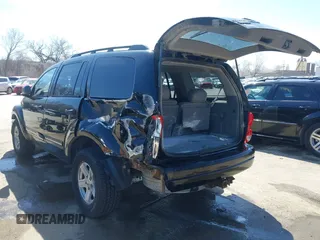 2005 Dodge Durango Limited with VIN 1D8HB58D05F589915, listed as a IAAI auction lot 41811548 with 272,347 mi miles and . Bid and sale history available at DreamBid. Image 3.