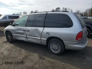 2000 Chrysler Town & Country LX z VIN 1C4GP44G2YB717718, wystawiony jako Copart lot #44685025 z przebiegiem 188 889 mil mil oraz Szkoda całkowita • Salvage title. Historia ofert i sprzedaży dostępna na DreamBid. Obrazek 2.