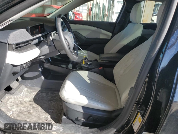 2022 Ford Mustang Mach-E Premium with VIN 3FMTK3SU1NMA43576, listed as a Copart auction lot 48237545 with 28,177 mi miles and Salvage Title. Bid and sale history available at DreamBid. Image 7.
