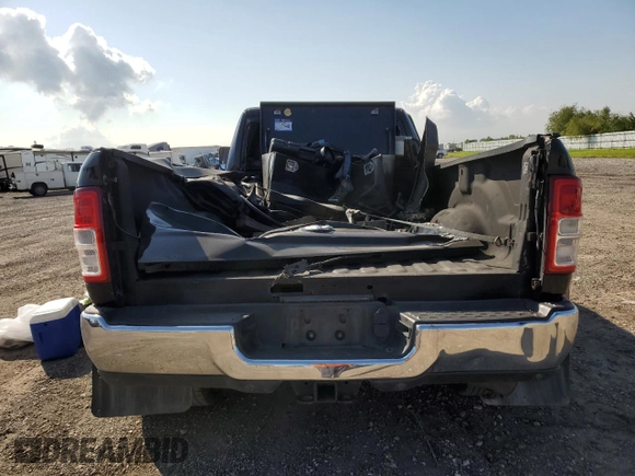 2019 Ram 3500 Tradesman with VIN 3C63RRGL4KG516262, listed as a Copart auction lot 71496904 with 359,628 mi miles and Salvage Title. Bid and sale history available at carsss.com. Image 6.
