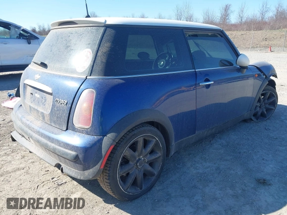 2004 MINI Hardtop with VIN WMWRC33444TC55222, listed as a IAAI auction lot 41854056 with 145,811 mi miles and . Bid and sale history available at DreamBid. Image 4.