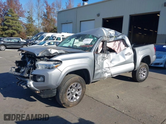 2018 Toyota Tacoma SR with VIN 3TMCZ5AN9JM127113, listed as a IAAI auction lot 41400379 with 12,660 mi miles. Bid and sale history available at carsss.com. Image 18.