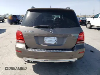 2013 Mercedes-Benz GLK 350 with VIN WDCGG5HB7DG021979, listed as a Copart auction lot 51301325 with 113,318 mi miles and Salvage Title. Bid and sale history available at DreamBid. Image 6.