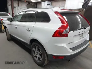 2011 Volvo XC60 3.0T with VIN YV4902DZ4B2179224, listed as a IAAI auction lot 42272698 with 95,022 mi miles and . Bid and sale history available at DreamBid. Image 3.