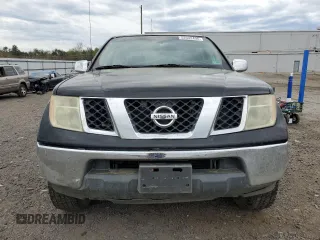 2008 Nissan Frontier SE z VIN 1N6AD07U28C442383, wystawiony jako Copart lot #52042495 z przebiegiem 137 155 mil mil oraz Szkoda całkowita • Salvage title. Historia ofert i sprzedaży dostępna na DreamBid. Obrazek 5.