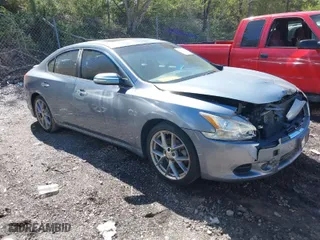 2011 Nissan Maxima 3.5 SV w/Sport Pkg with VIN 1N4AA5AP0BC860451, listed as a IAAI auction lot 41801371 with 147,289 mi miles. Bid and sale history available at carsss.com. Image 1.