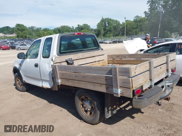 2002 Ford F-150 XL with VIN 2FTPX18L62CA81256, listed as a IAAI auction lot 42672707 with Not provided miles and . Bid and sale history available at DreamBid. Image 3.