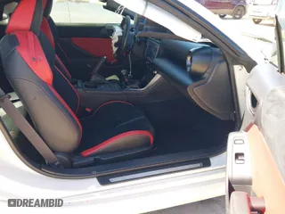2024 Toyota GR86 TRUENO Edition with VIN JF1ZNBM19R8750279, listed as a IAAI auction lot 41468207 with 15,440 mi miles. Bid and sale history available at carsss.com. Image 5.