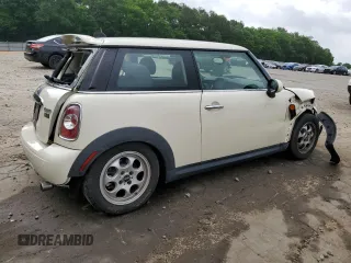 2012 MINI Hardtop z VIN WMWSU3C55CT543365, wystawiony jako Copart lot #56859905 z przebiegiem 137 537 mil mil oraz Szkoda całkowita • Salvage title. Historia ofert i sprzedaży dostępna na DreamBid. Obrazek 3.