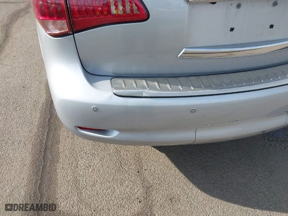2014 Infiniti QX80 with VIN JN8AZ2NFXE9555130, listed as a IAAI auction lot 41661862 with 119,409 mi miles. Bid and sale history available at carsss.com. Image 6.